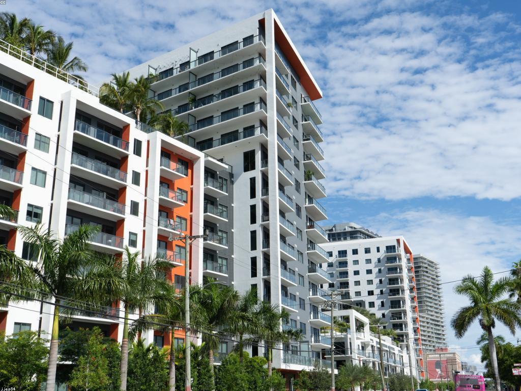 កម្មវិធីប្រាក់បន្ថែម: សេចក្តីណែនាំ និង ការពិតសំខាន់